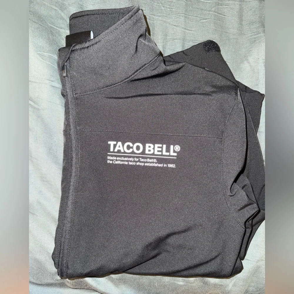 Taco Bell corporate jacket L